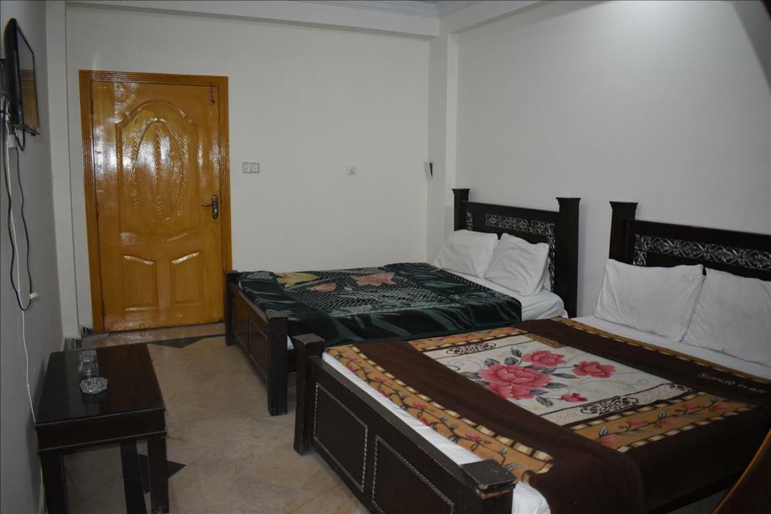 Mehran Hotel Rawalpindi Exterior foto